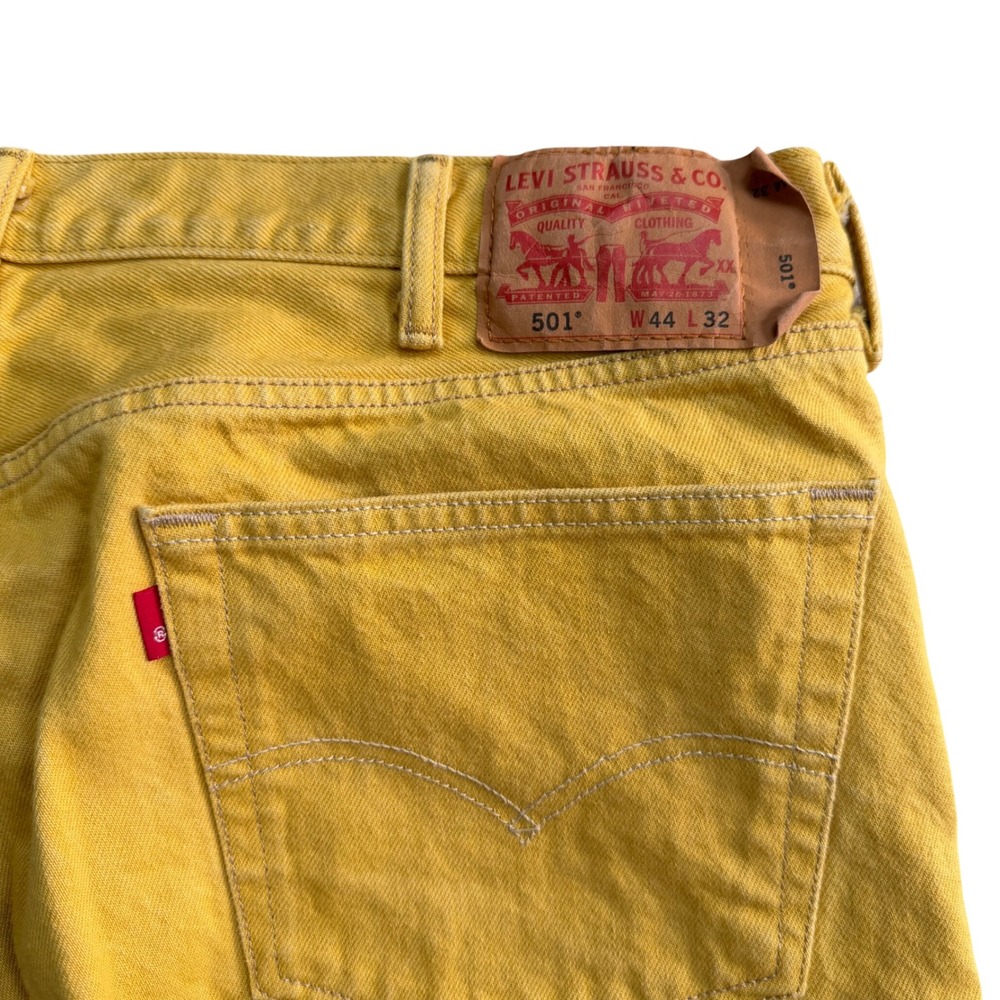 Levis 501 Original Fit Mustard Yellow Denim Jeans Mens 44x29.5 - Picture 4 of 9